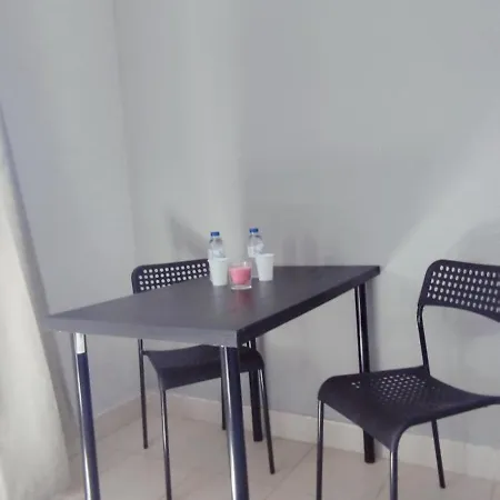 Da Estacao Hostal Portimão