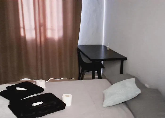Da Estacao Hostel Portimao